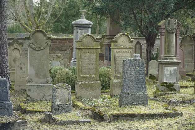 The Difference a Funeral Celebrant Can Make.