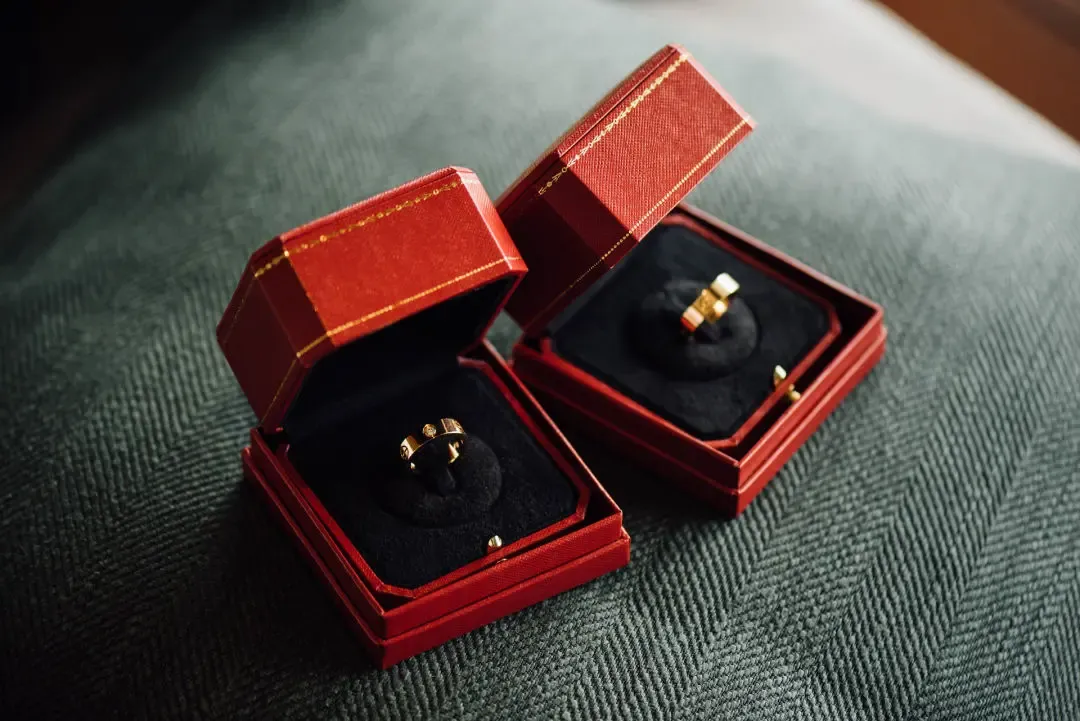 Popping the question this festive season? Why choose a Celebrant.