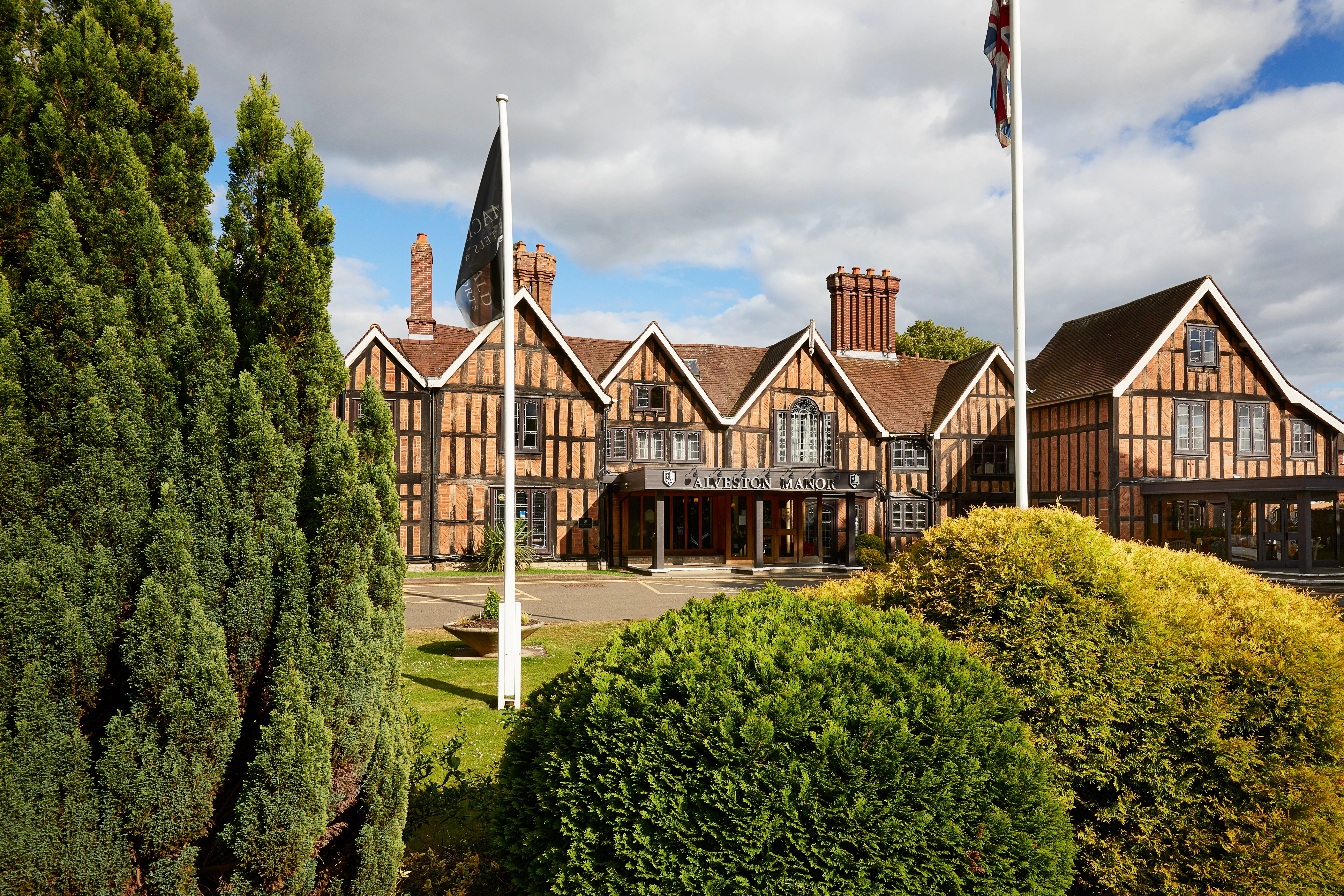 Choosing Your Wedding Venue - Alveston Manor